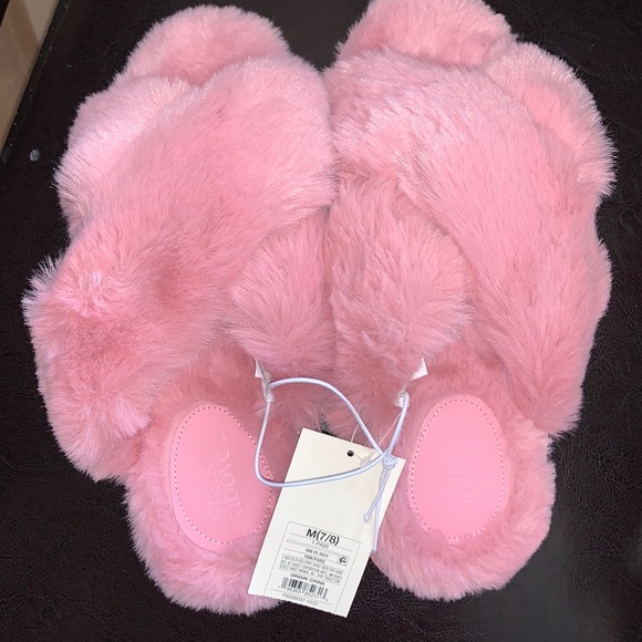 stars above Shoes - NWT-Open Toe Fluffy & Warm Slippers